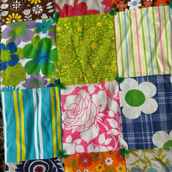 Funky boho Granny Patchwork Quilt Lap Blanket 35x41" Flowers Green Pink orange - Picture 6 of 10